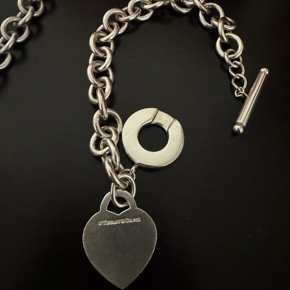 *SOLD* Authentic Tiffany & Co. Heart Toggle Set - Picture 7 of 9